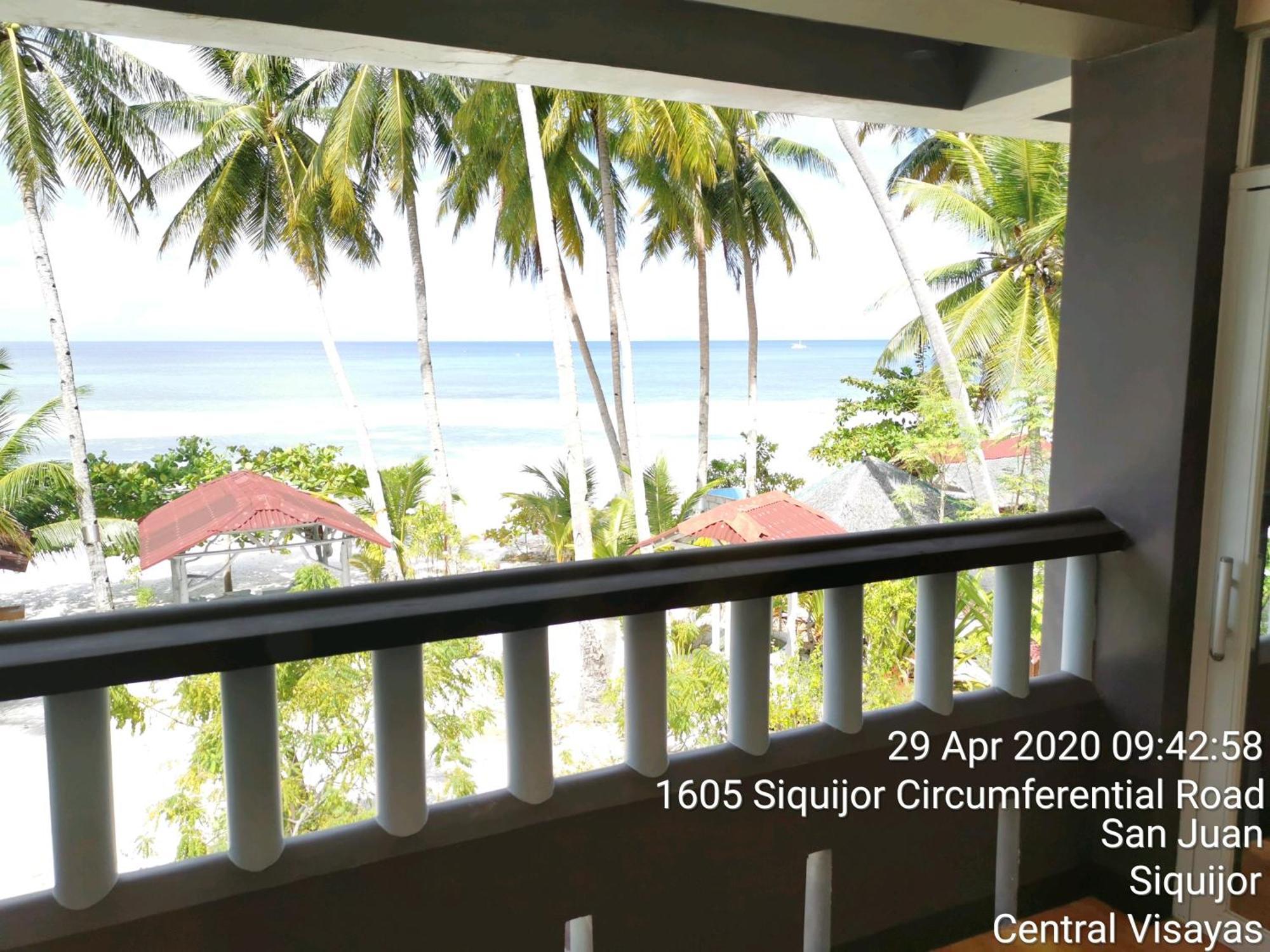 Tropicasa Siquijor Seafront Guest House Solangon Εξωτερικό φωτογραφία
