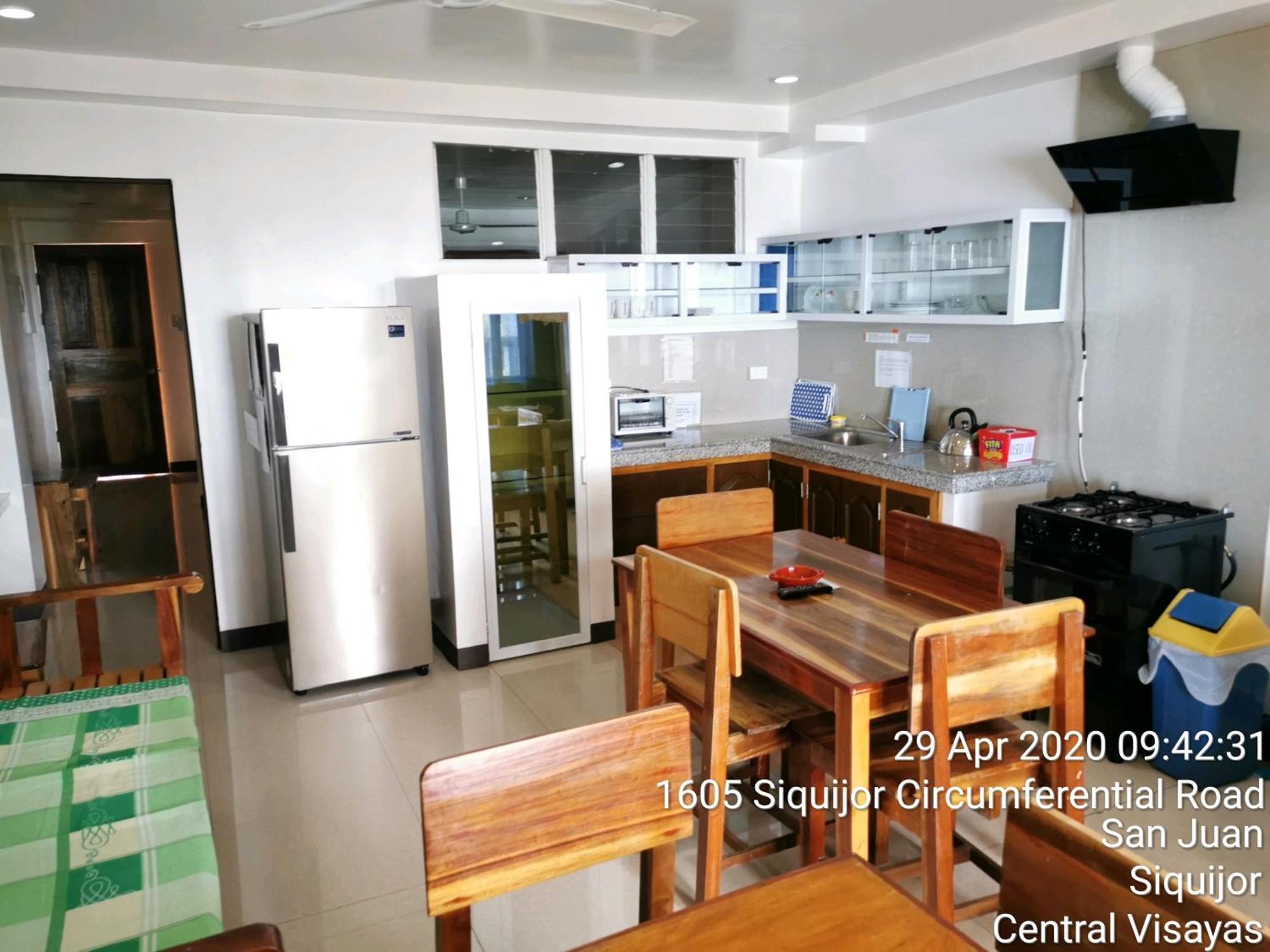 Tropicasa Siquijor Seafront Guest House Solangon Εξωτερικό φωτογραφία